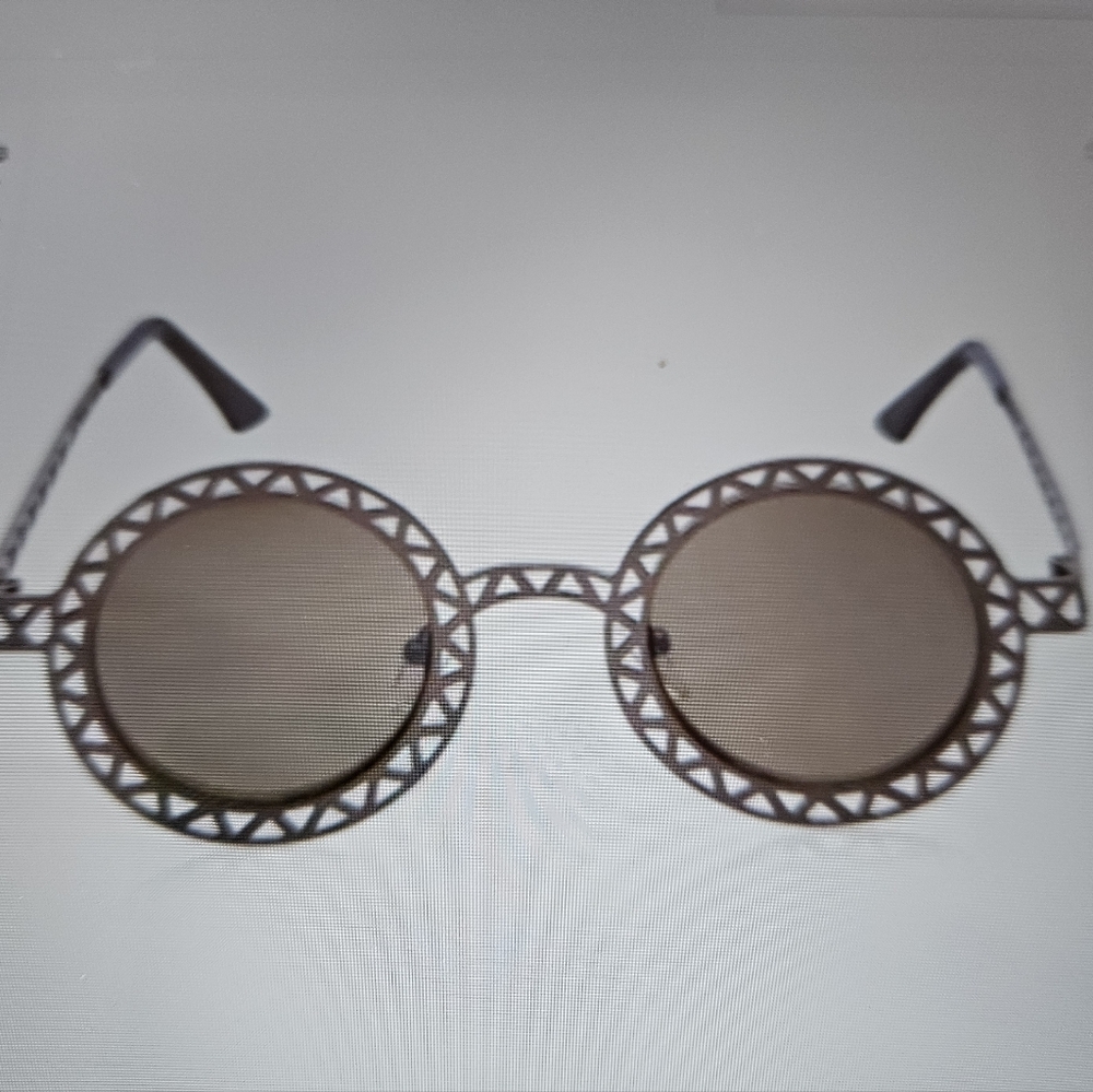 Geometric Round Sunglasses in Brown - Women's Fashion Accessory